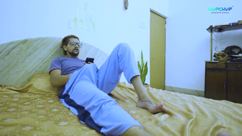 /1080p_baap.ek.numberi.beta.daas.numberi.gupchup.mp4.mp4