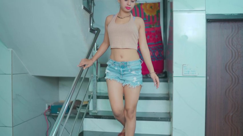 /2026-08-04 21-01/Ghar_Walo_Ke_Jane_Ke_Baad_Dost_Ki_Sa_ca242cbf777aa516457f3e43da361651.mp4