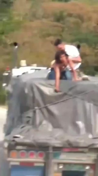 /2026-02-04 17-19/video_watermark1688465921820.mp4